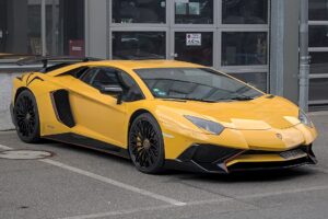 Lamborghini Aventador LP750-4 SV, same model, not the car on offer